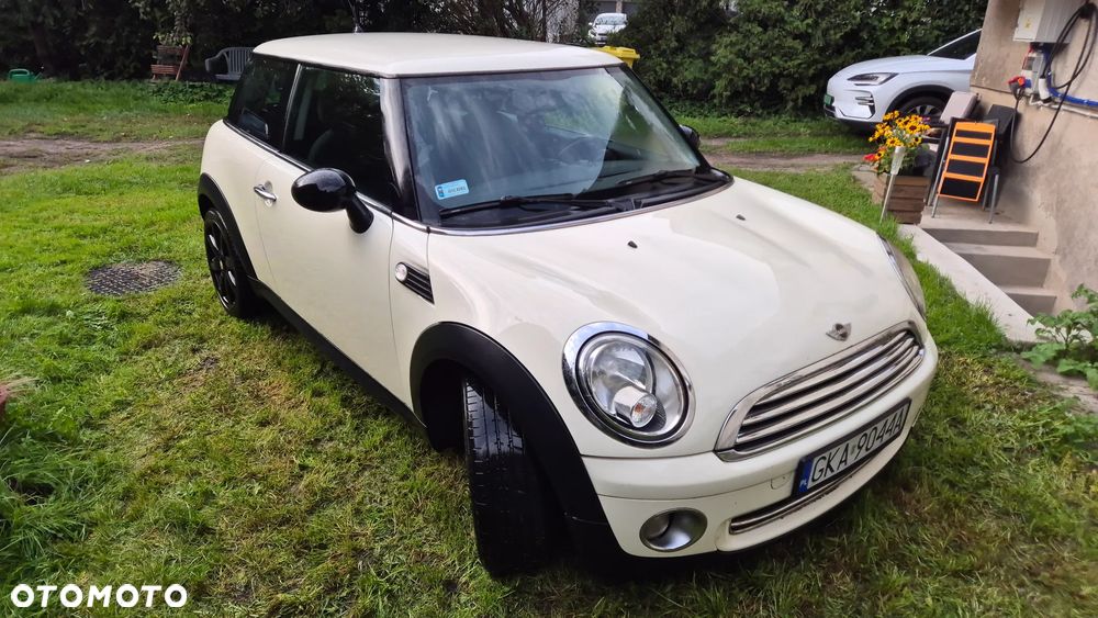 MINI ONE Standard - 8