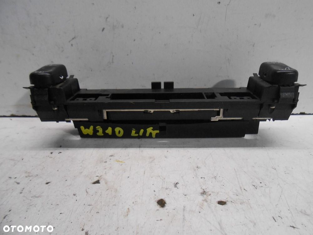 panel przyciski podgrzewania foteli mercedes w210 lift 2108200151 # - 1