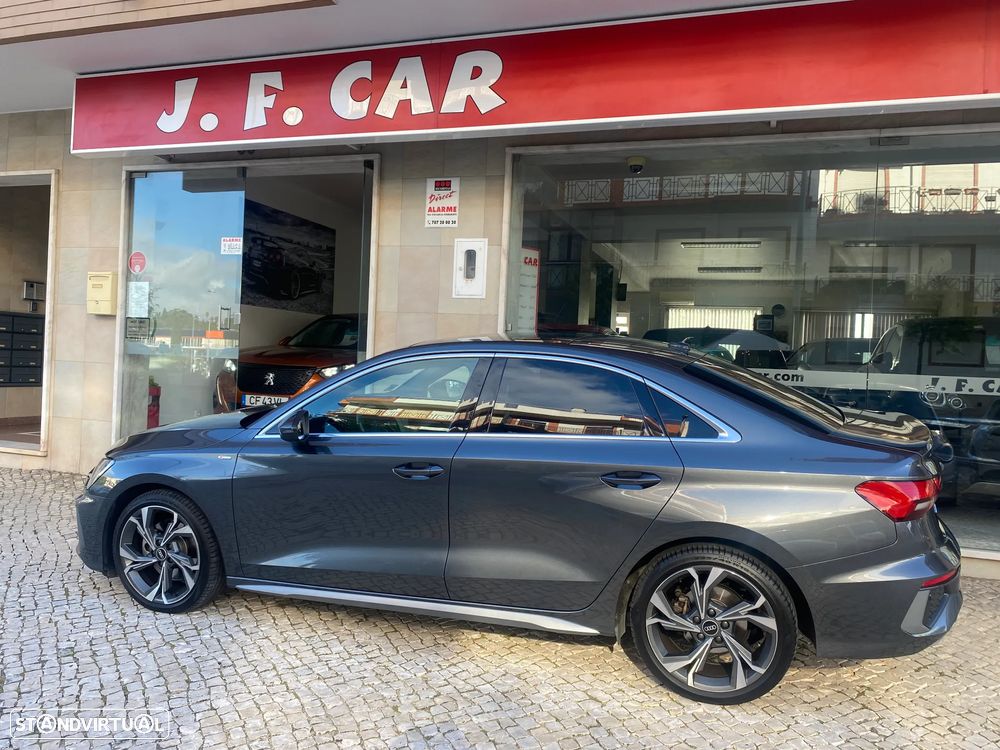 Audi A3 Limousine 35 TFSI S line S tronic - 4