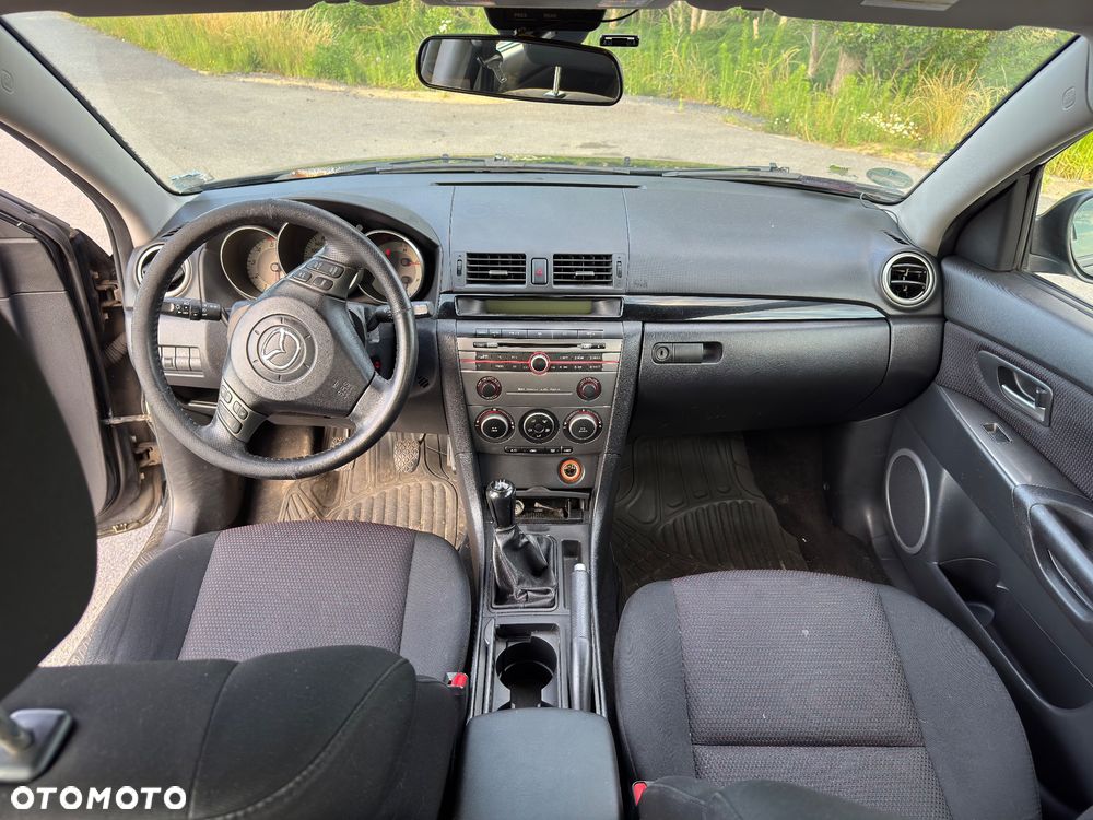 Mazda 3 - 15