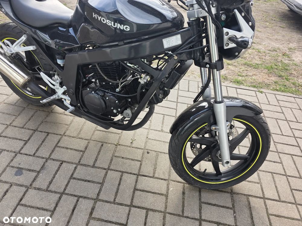 Hyosung GT Comet - 1