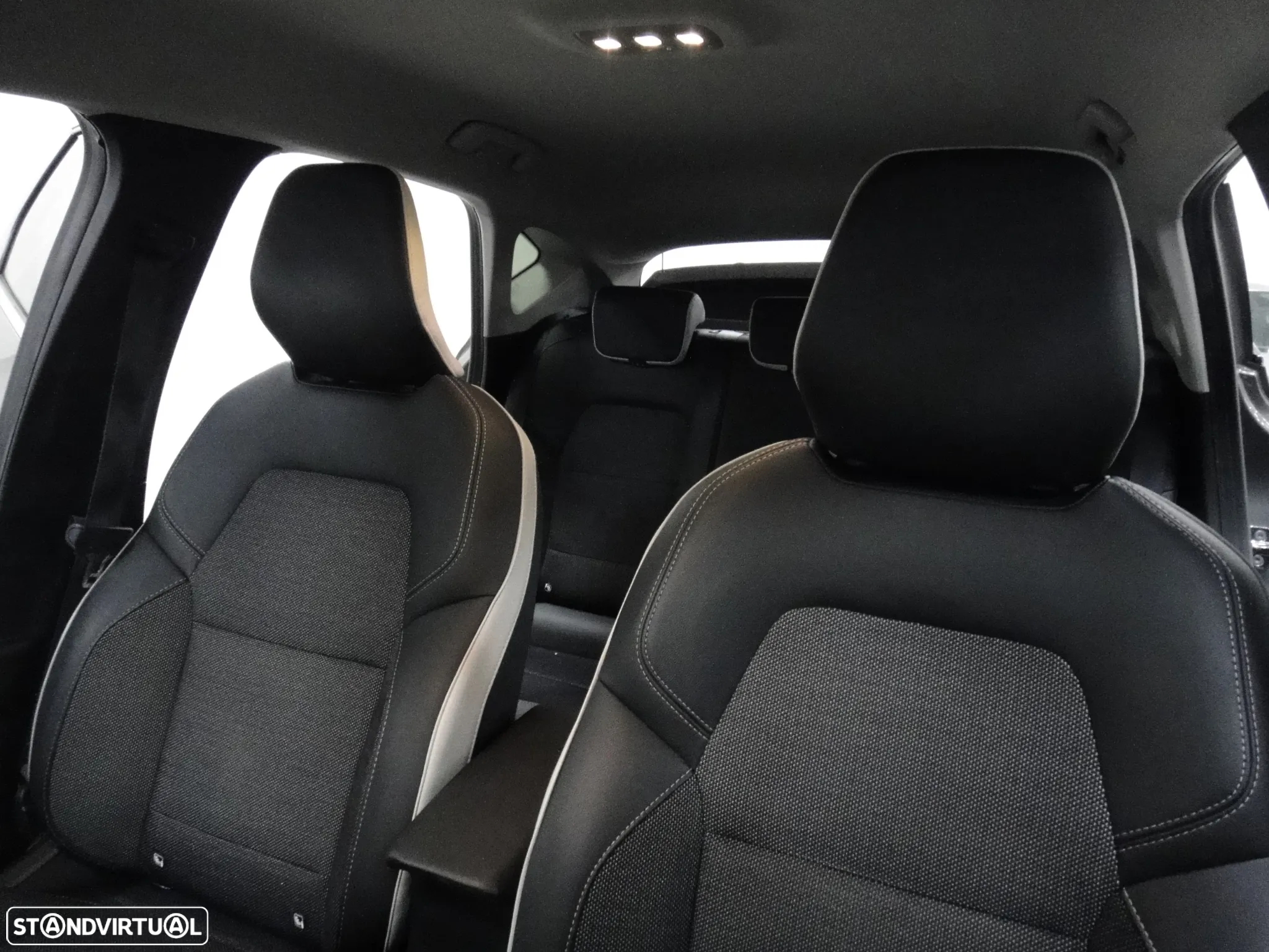Renault Captur TCe 130 EDC GPF INTENS - 13