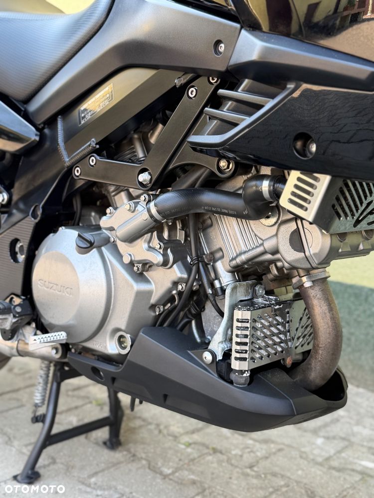 Suzuki DL - 6