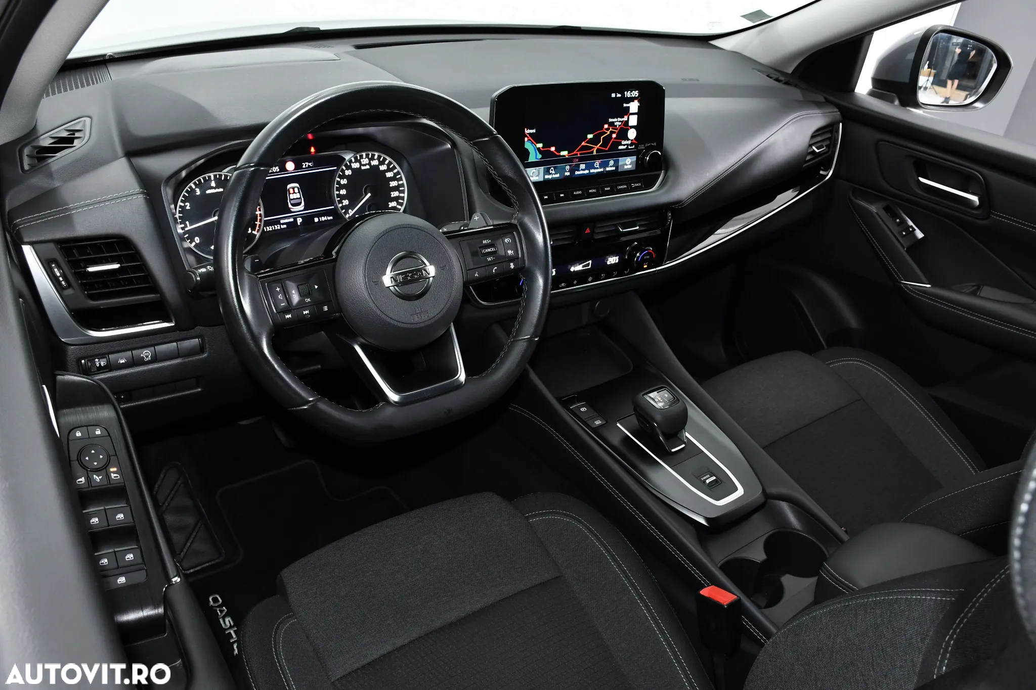 Nissan Qashqai 1.3 DIG-T MHEV Xtronic N-Connecta - 11