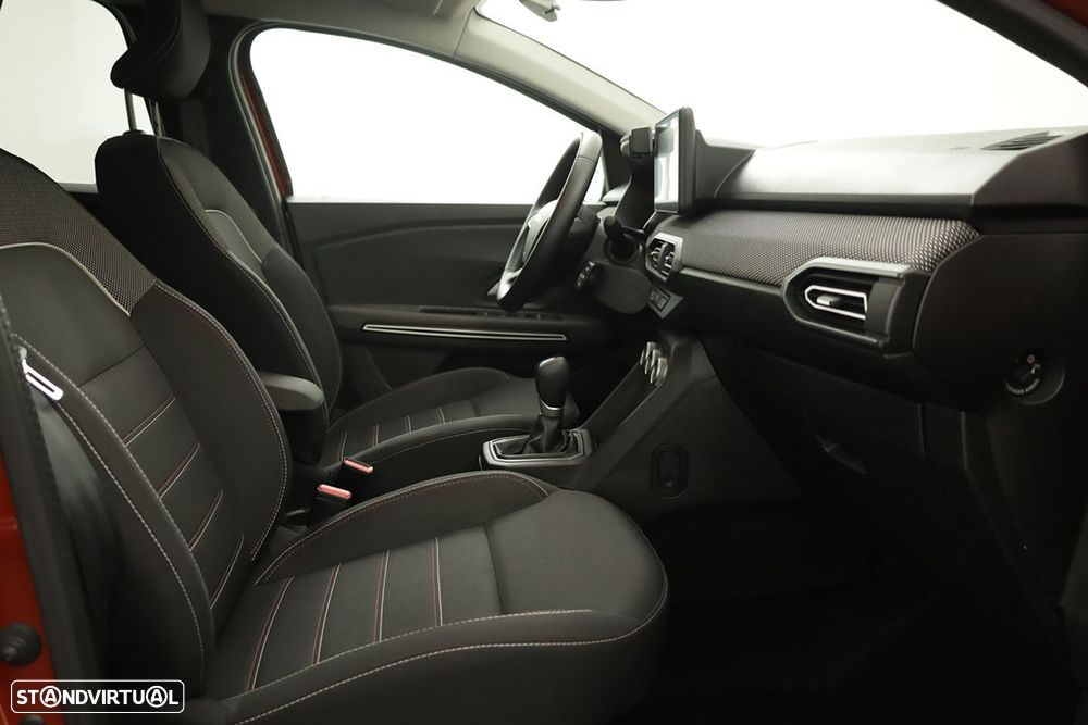 Dacia Jogger 1.6 SL Extreme 7L - 21