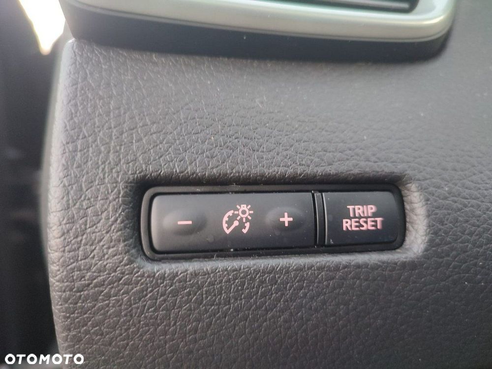 Nissan Qashqai 1.3 DIG-T DCT N-CONNECTA - 23