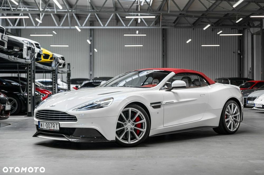 Aston Martin Vanquish - 2