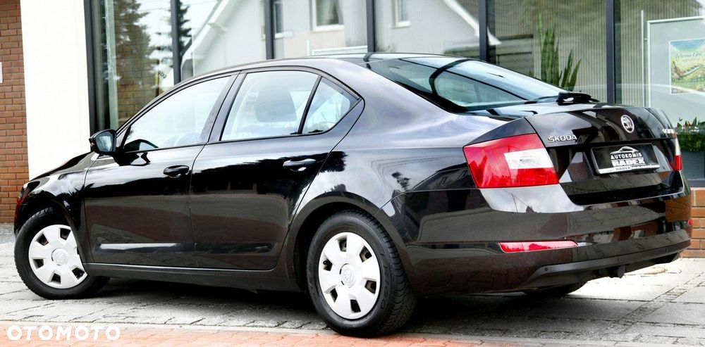 Skoda Octavia 1.6 TDI Edition - 8