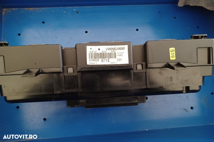 Ceasuri bord 3C0920871E Volkswagen VW Passat B6 [2005 - 2010] wagon 5 - 4