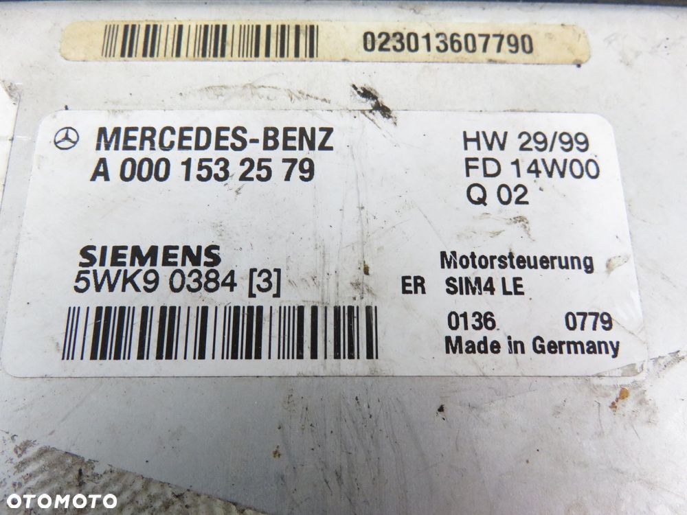STEROWNIK MERCEDES W203 C 200 Kompressor A0001532579 5WK90384 - 2
