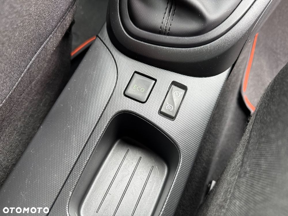 Renault Captur ENERGY TCe 90 Start&Stop Experience - 19