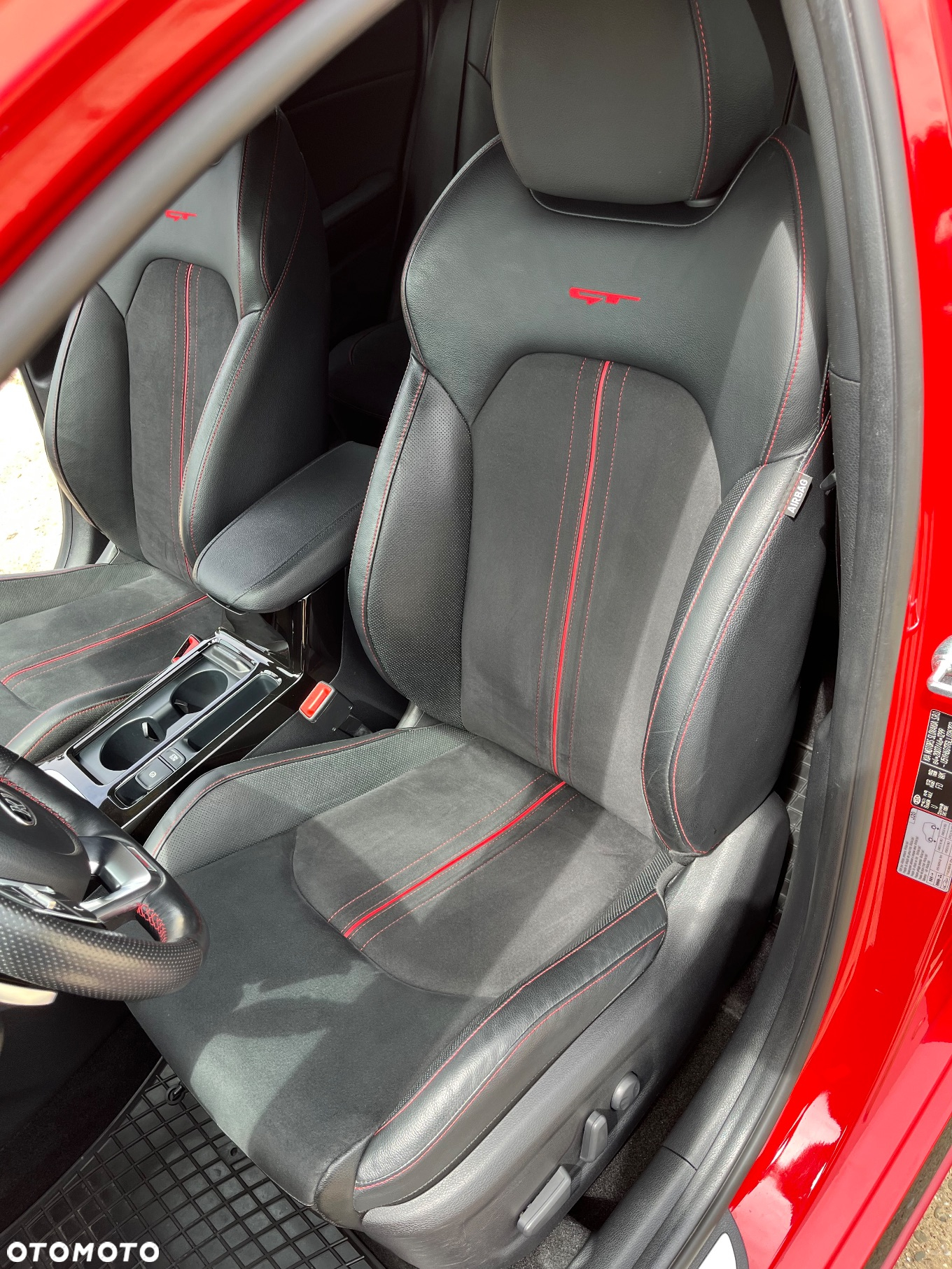 Kia ProCeed 1.6 T-GDI GT DCT - 22