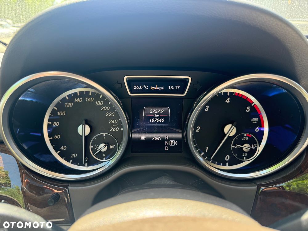 Mercedes-Benz ML 350 BlueTEC 4MATIC 7G-TRONIC - 10