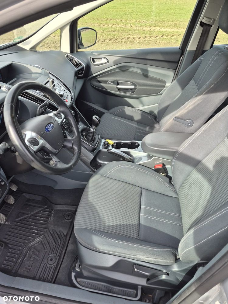 Ford C-MAX 2.0 TDCi Titanium - 8