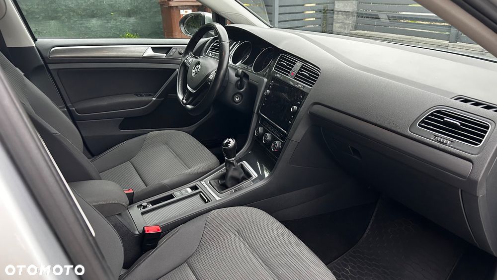 Volkswagen Golf VII 1.6 TDI BMT Comfortline - 6
