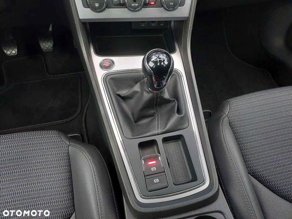 Seat Leon ST 1.4 TSI Start&Stop XCELLENCE - 28