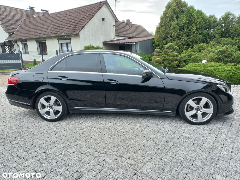 Mercedes-Benz Klasa E - 8