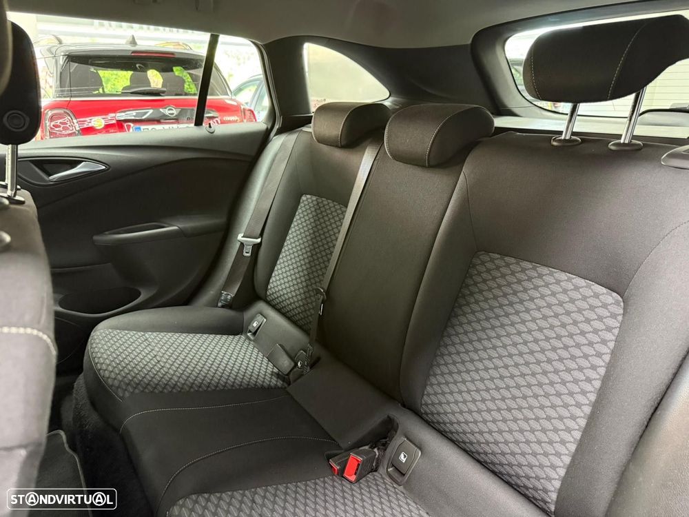 Opel Astra Sports Tourer 1.5 D Business Edition S/S - 35
