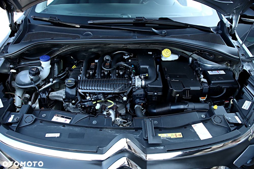 Citroën C3 1.2 PureTech Shine - 37