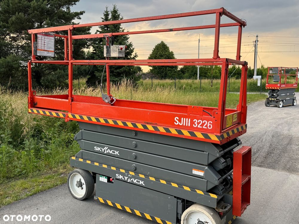 Skyjack Skyjack SI 3226 10 m jak 2632,2646 nowe akumulatory! - 10