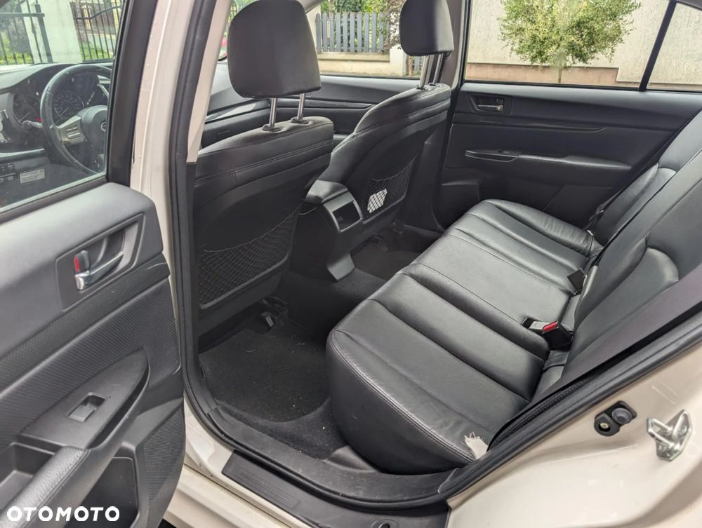 Subaru Legacy 2.0 D Comfort Navi - 5