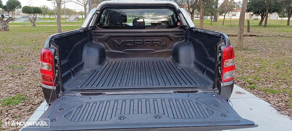 Fiat Fullback 2.4 4WD CD Adventure Auto - 26