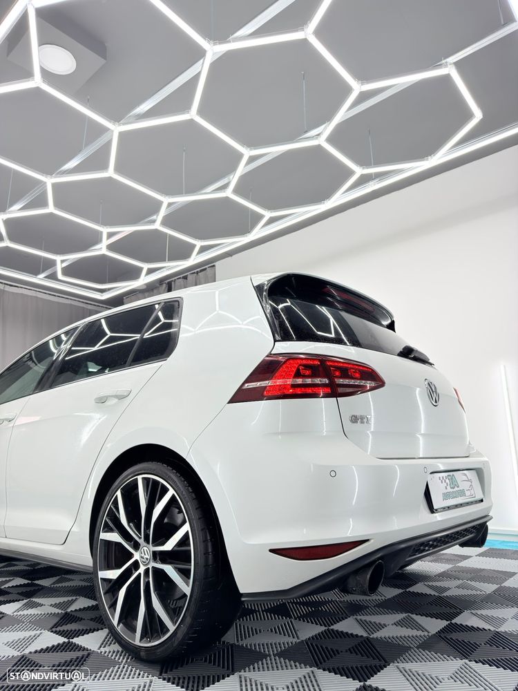 VW Golf 2.0 TSi GTi DSG - 8