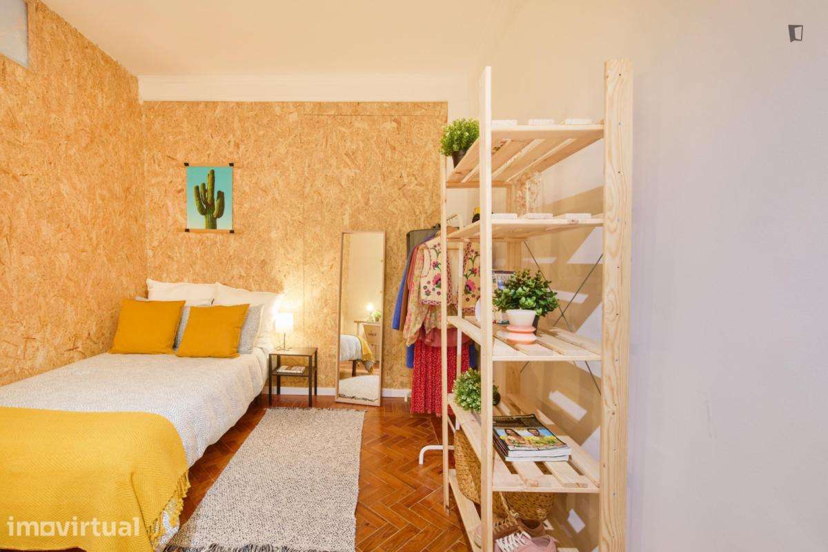 Quarto - localizado em Alvalade Lisbon - Grande imagem: 5/16