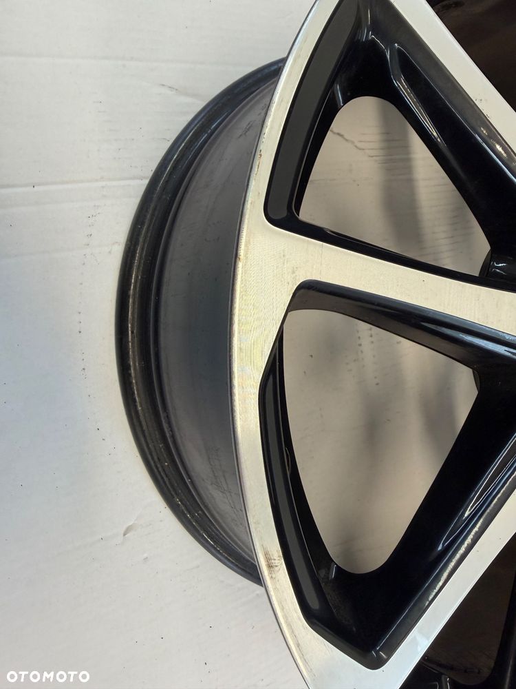 Felga aluminiowa Toyota OE TOYOTA YARIS CROSS GR 7.5" x 18" 5x114.3 ET 50 - 3