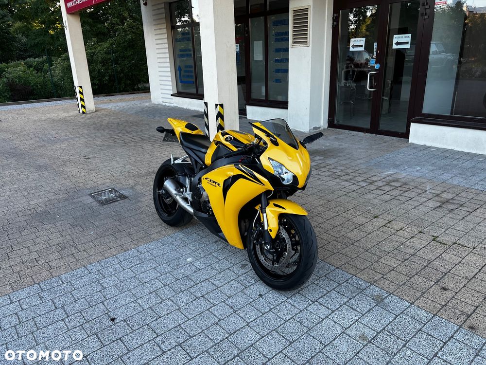Honda CBR - 15