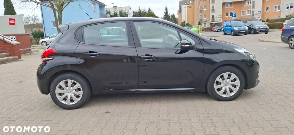 Peugeot 208 PureTech 82 Allure - 4