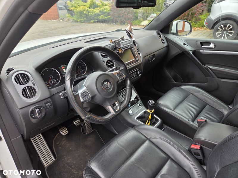 Volkswagen Tiguan - 28