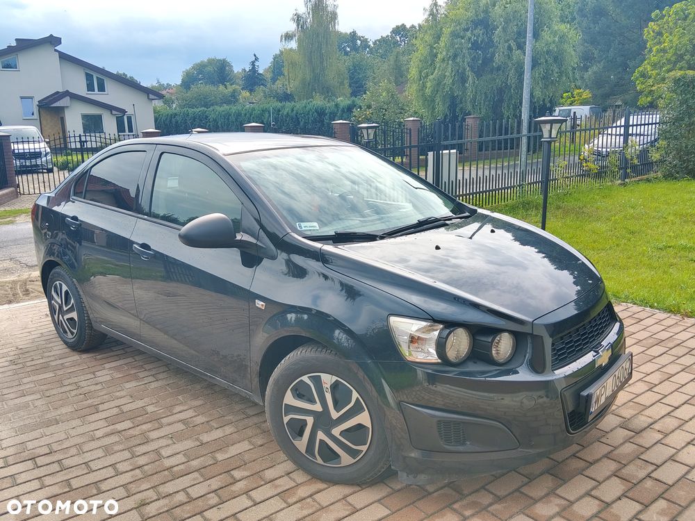 Chevrolet Aveo 1.2 LS - 2