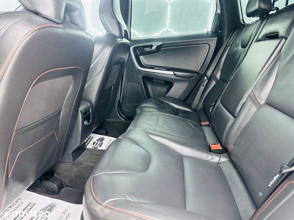 Volvo XC 60 D3 Ocean Race - 15