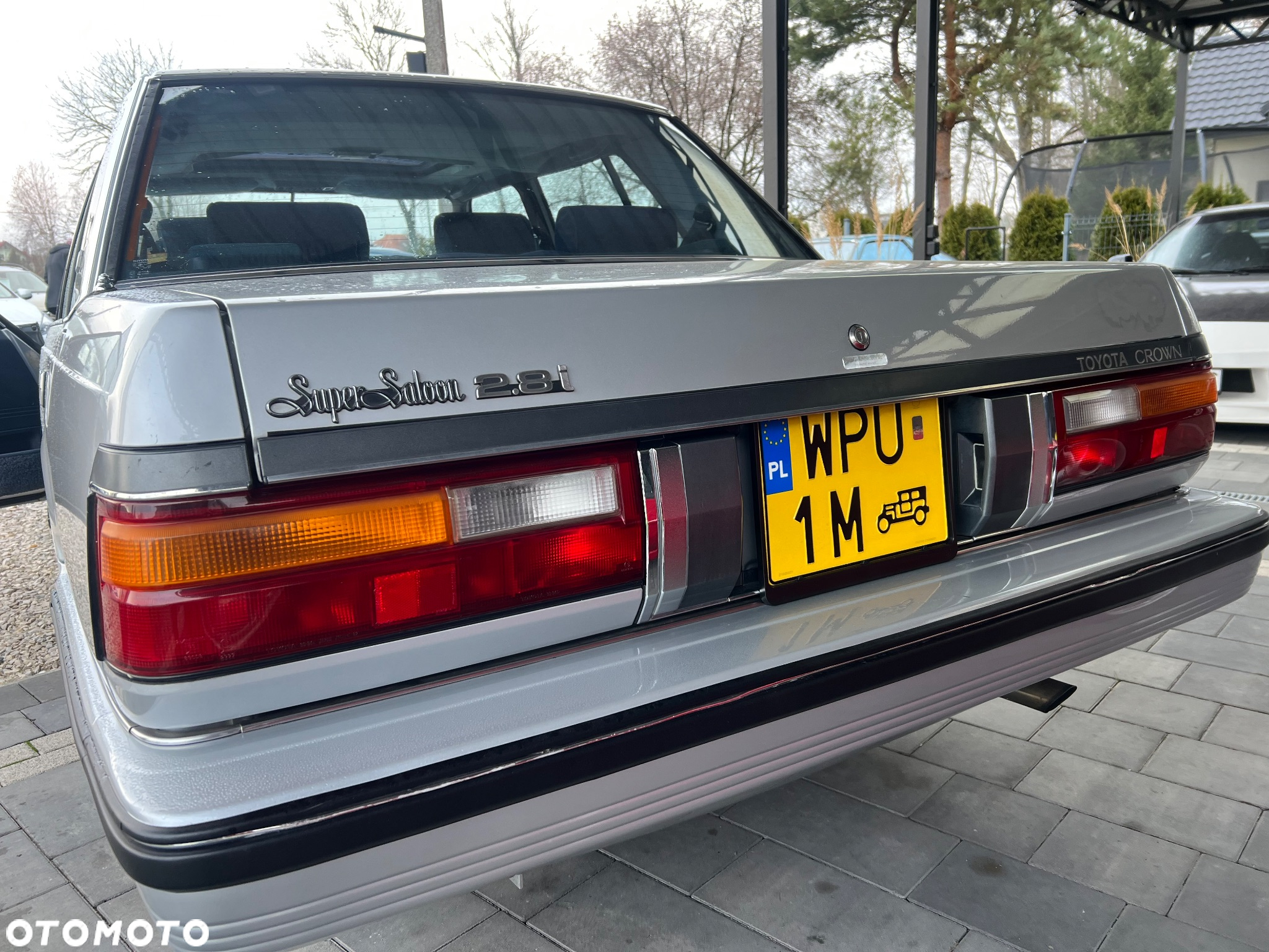 Toyota Crown - 3