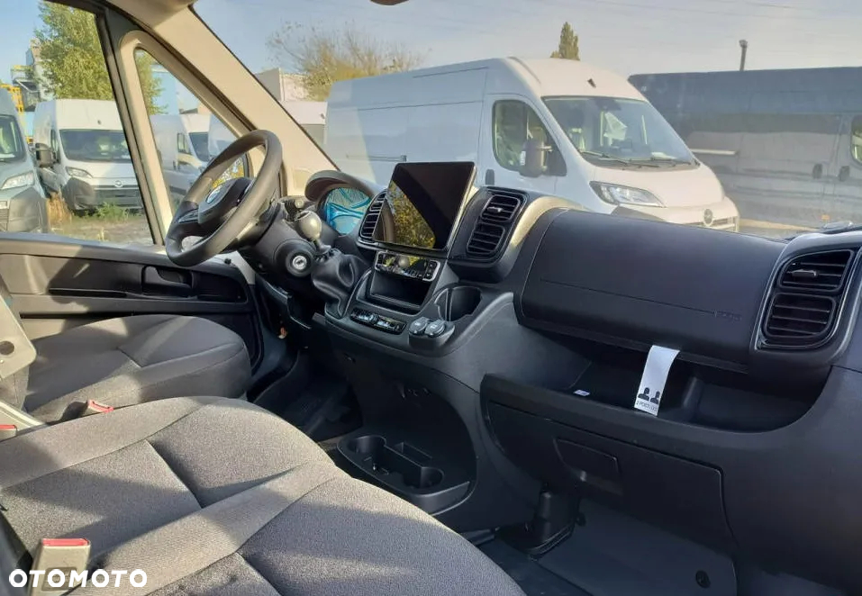 Opel Movano L4H3 180KM - 10