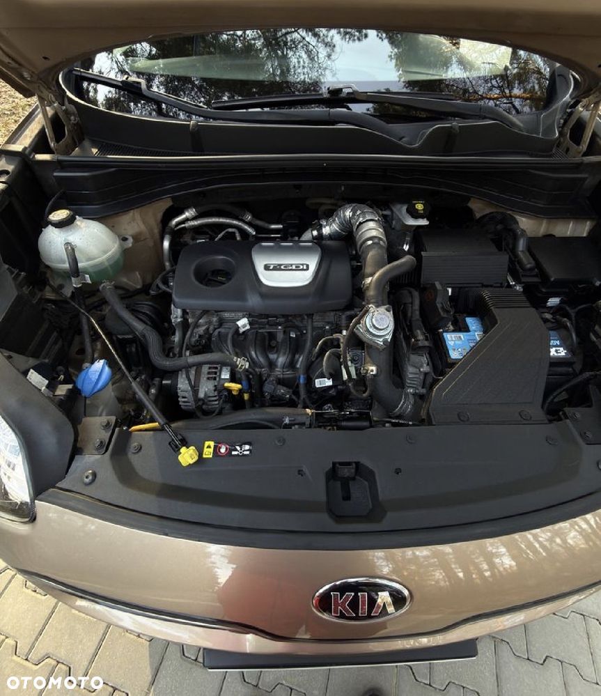 Kia Sportage - 16