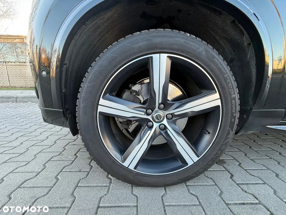 Volvo XC 90 D5 AWD R-Design - 10