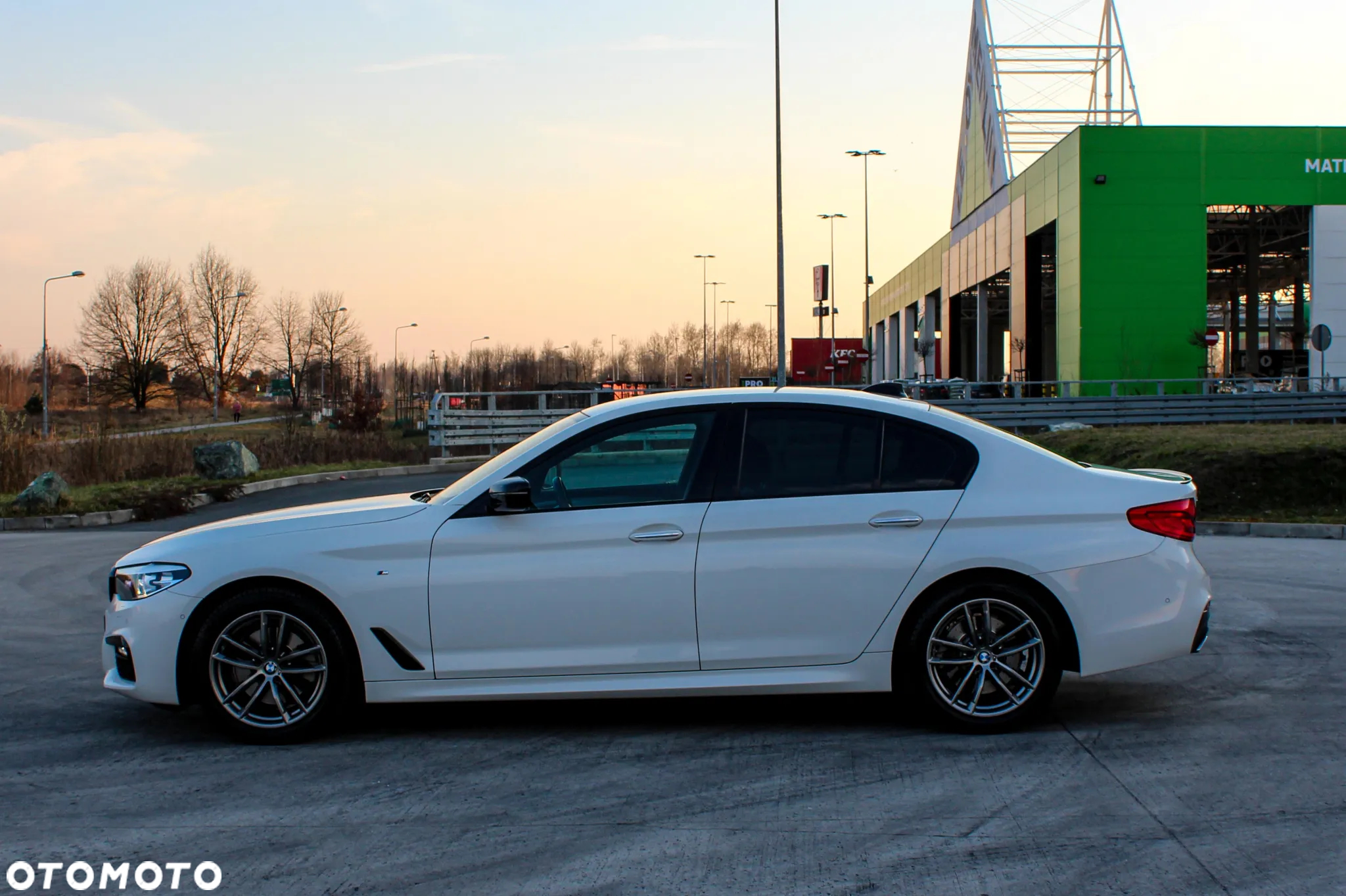 BMW Seria 5 520d xDrive M Sport sport - 10