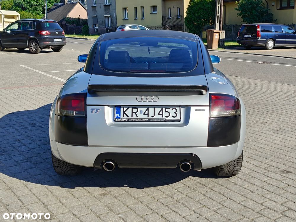 Audi TT Coupé 1.8 T quattro - 12