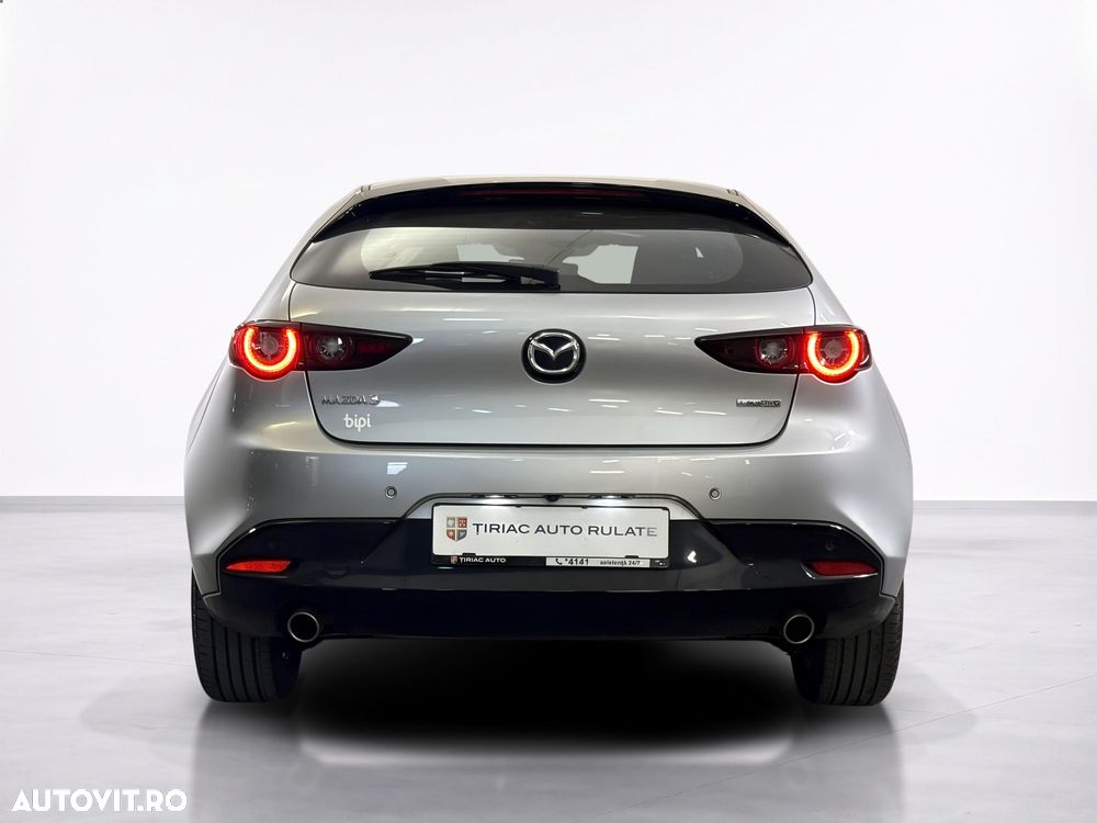 Mazda 3 - 5