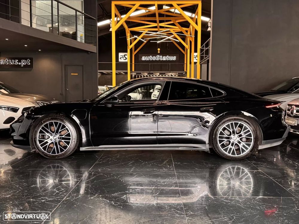 Porsche Taycan - 9