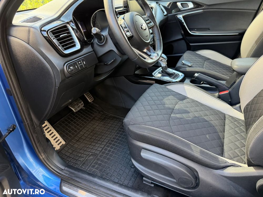 Kia Ceed 1.4 T-GDI 7DCT GT Line - 14
