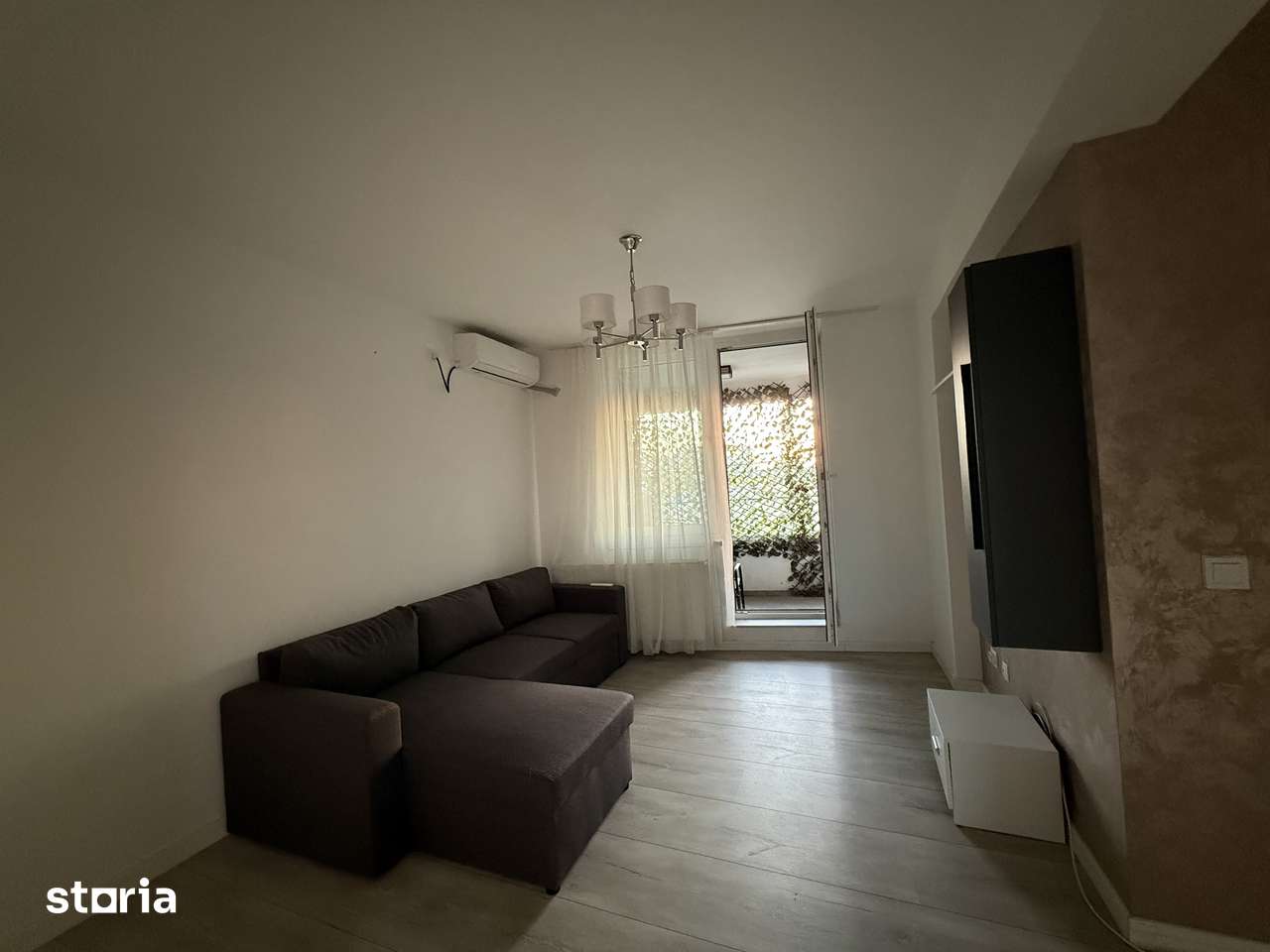 Inchiriere 3 Camere Militari Style Residence | Loc de parcare subteran — fotografia 1