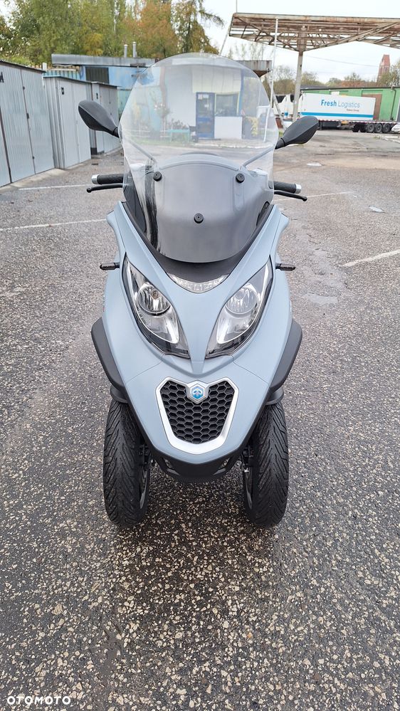 Piaggio MP-3 - 20