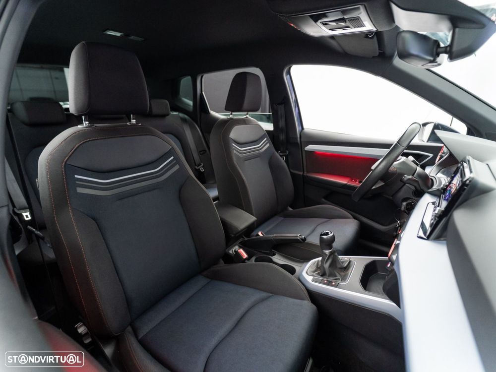 SEAT Arona 1.0 TSI FR - 32