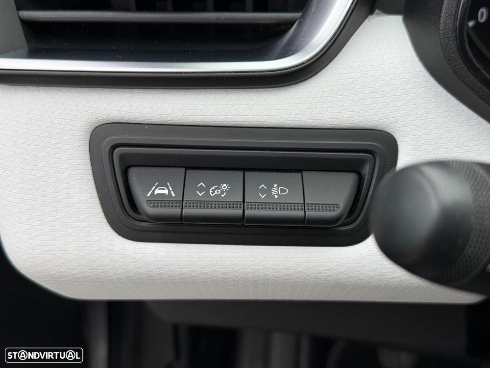 Renault Clio 1.0 TCe Evolution - 18