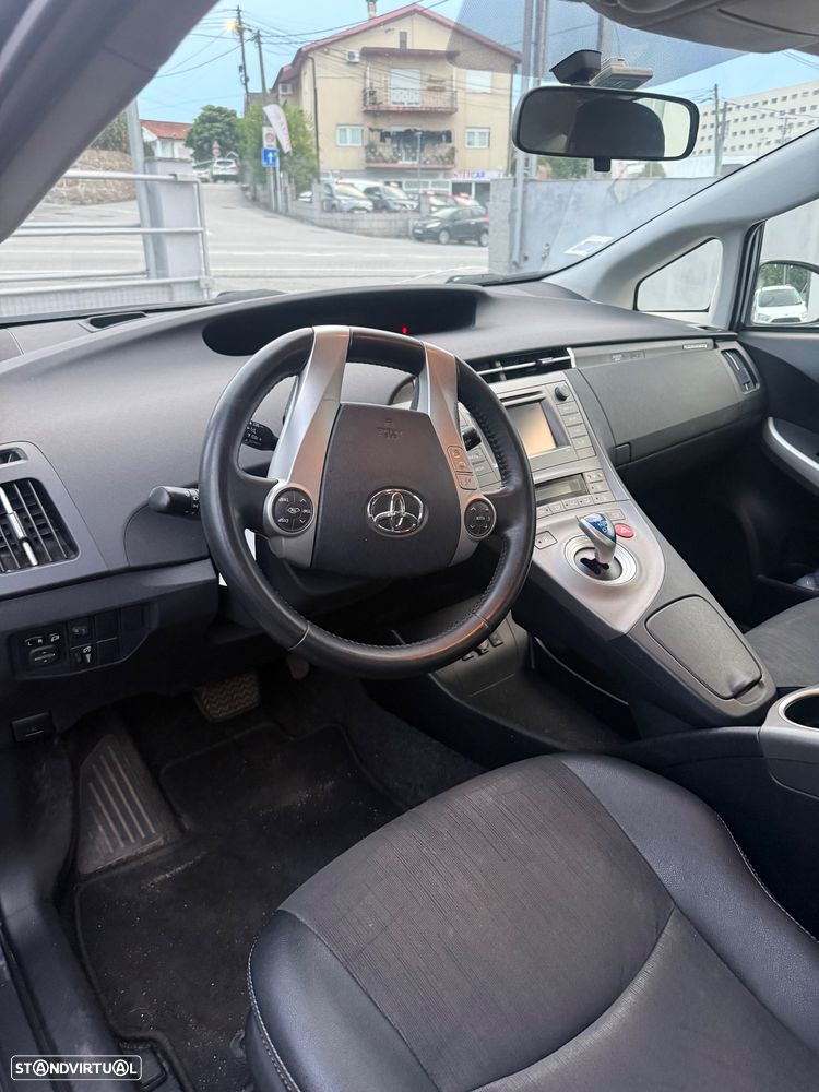 Toyota Prius 1.8 Plug-In - 5