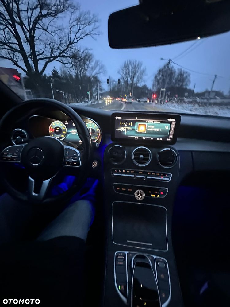 Mercedes-Benz Klasa C - 2