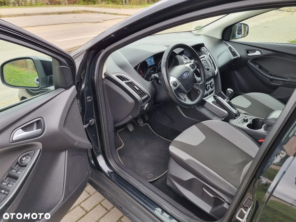 Ford Focus 1.6 TDCi DPF Champions Edition - 10